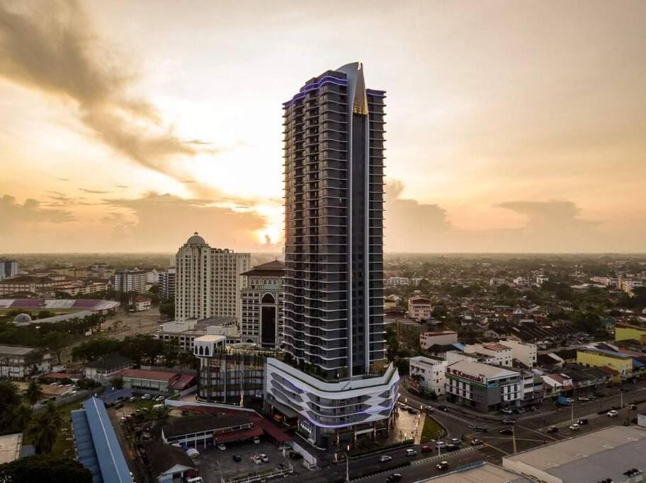 Troika Kota Bharu Penthouse Homestay Екстер'єр фото