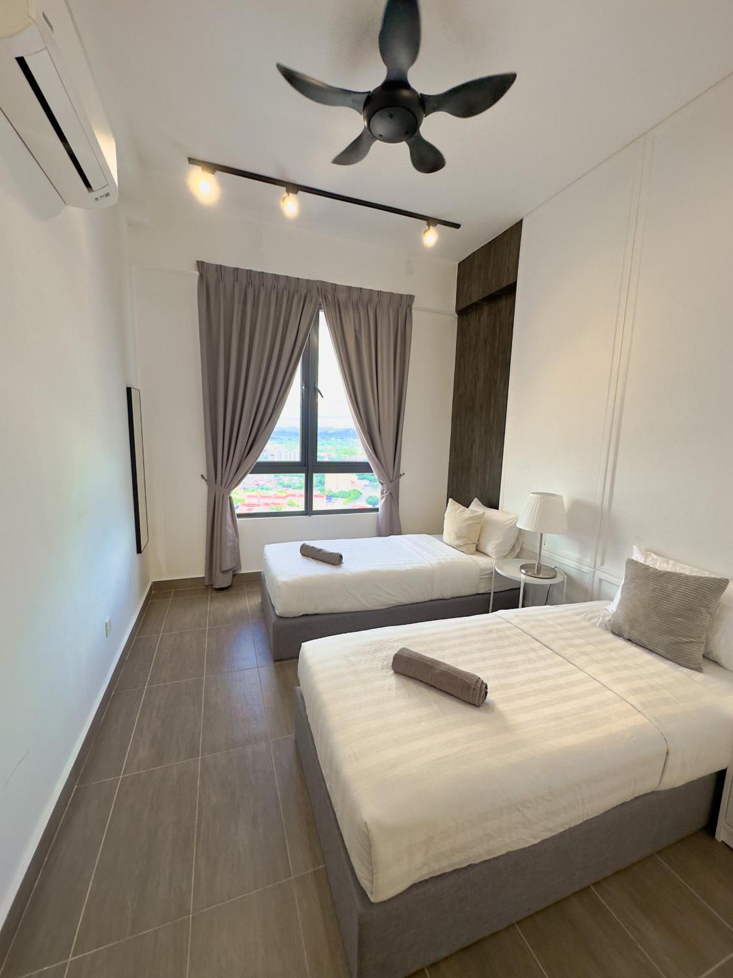Troika Kota Bharu Penthouse Homestay Екстер'єр фото